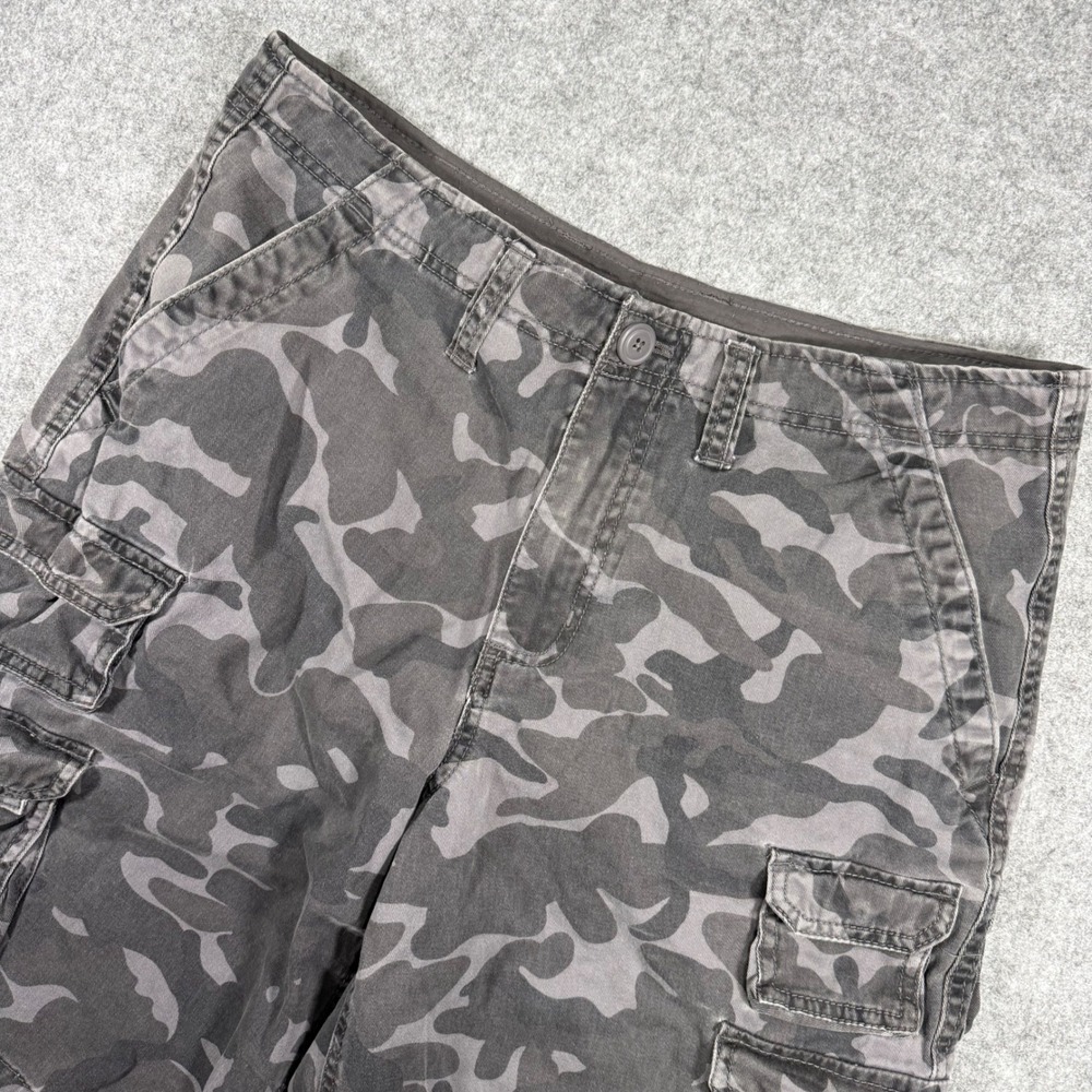 Faded Glory Cargo Shorts Mens 34 Grey Camo Cotton Utility FM26333C1